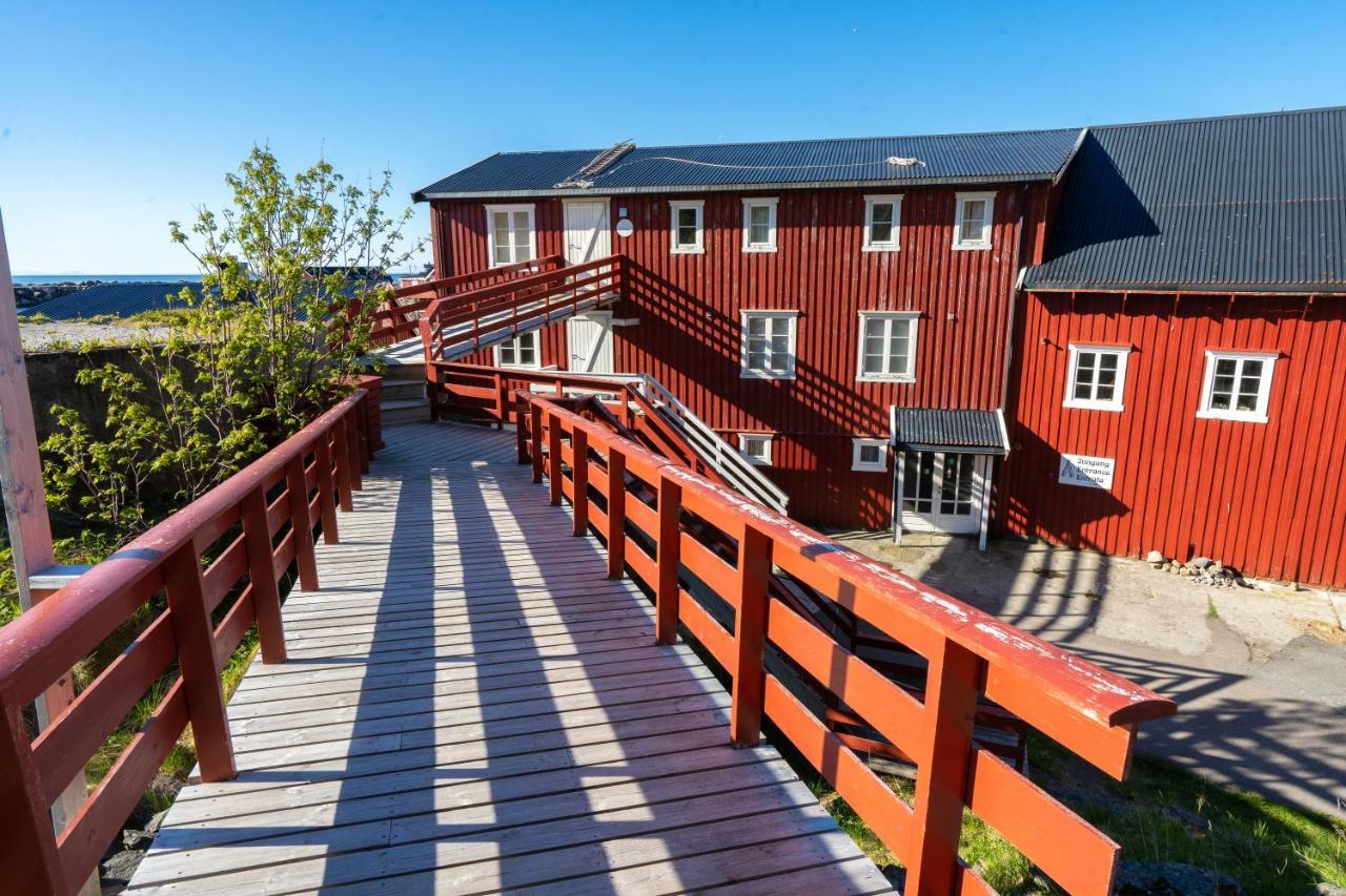 Lofoten A Hi Hostel A Bagian luar foto